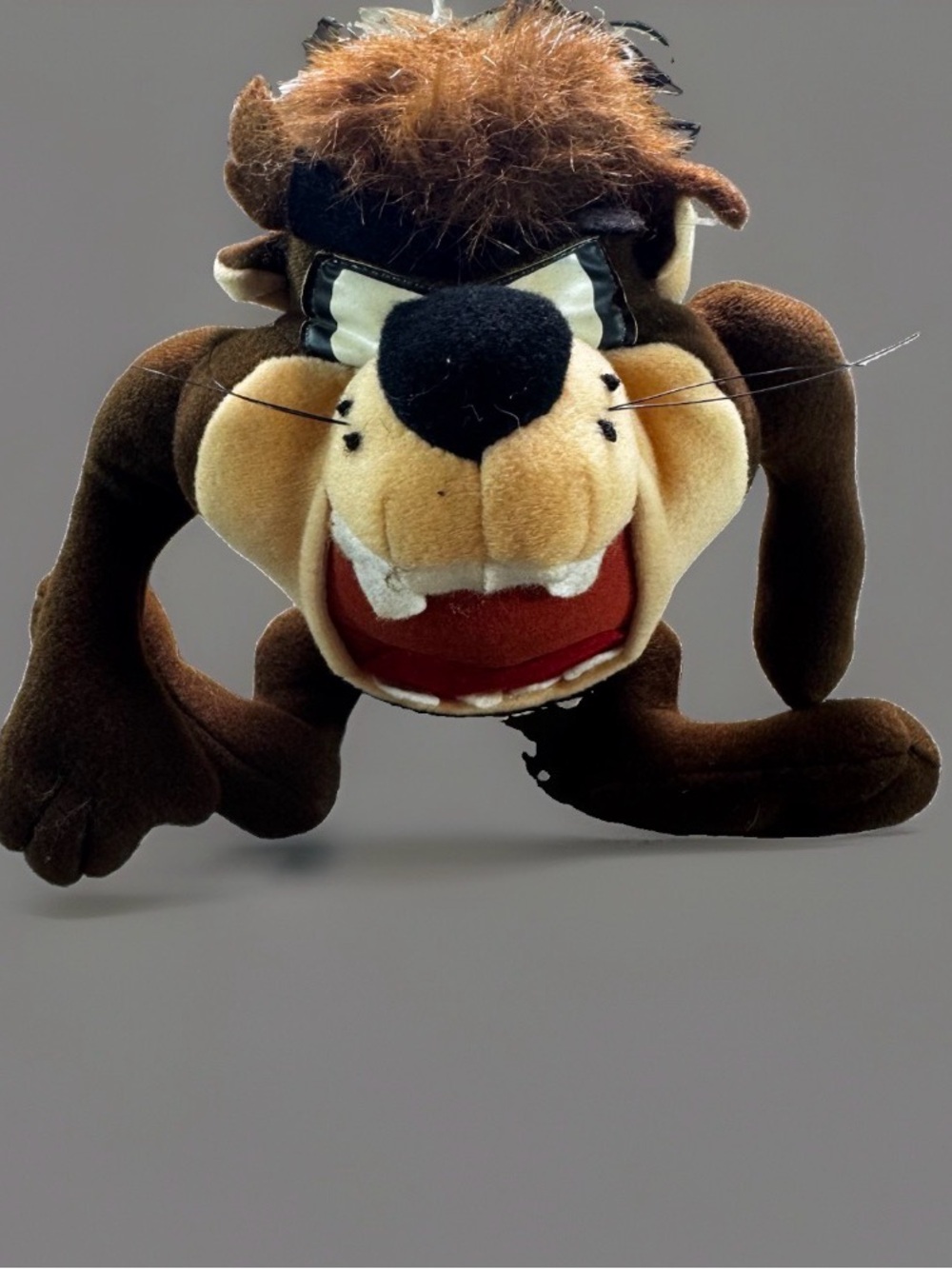 Vintage 1995 Taz Plush Looney Tunes Ace Novelty Tasmanian Devil Poseable Toy 9"